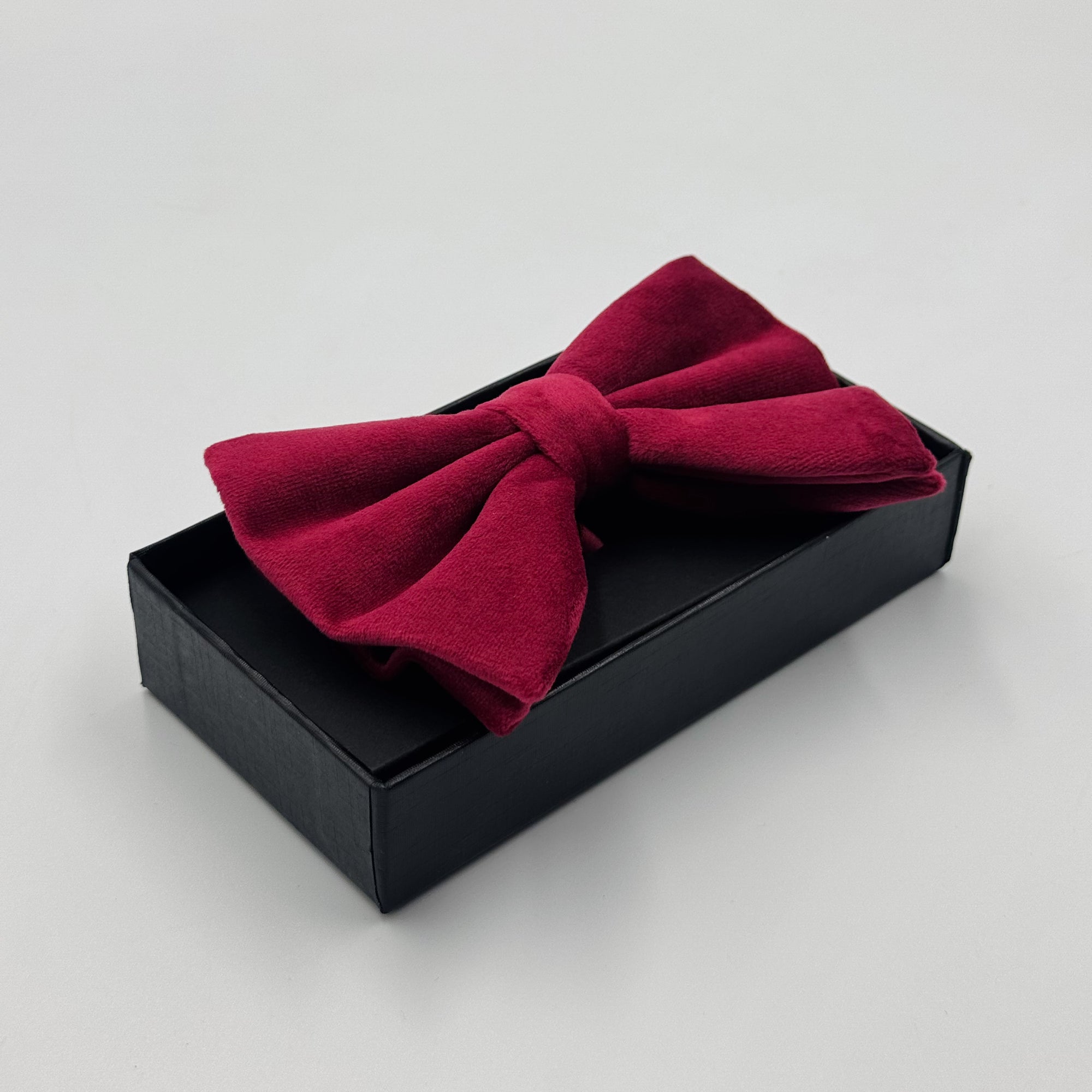 Sophisticated Maroon Bow Tie