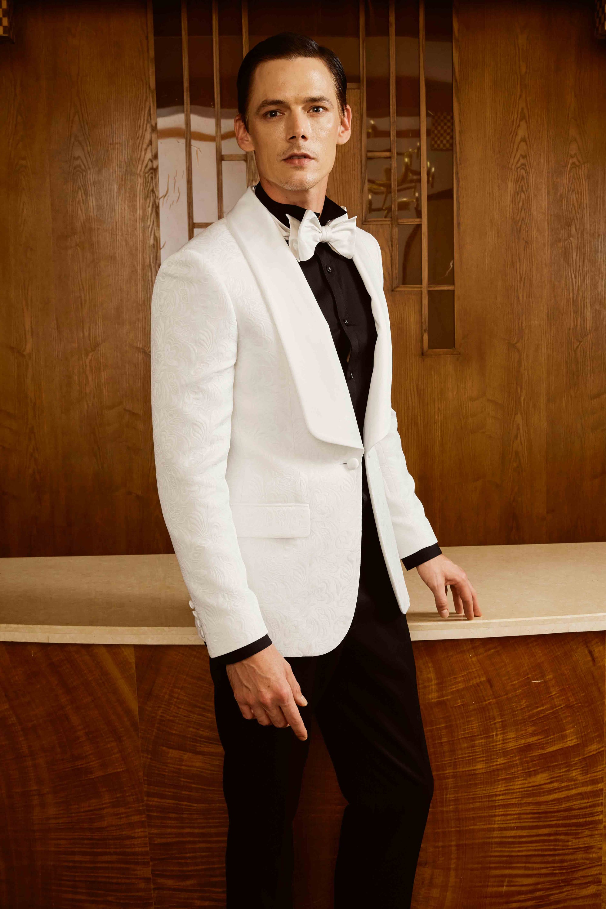 Tuxedo set with customized bow