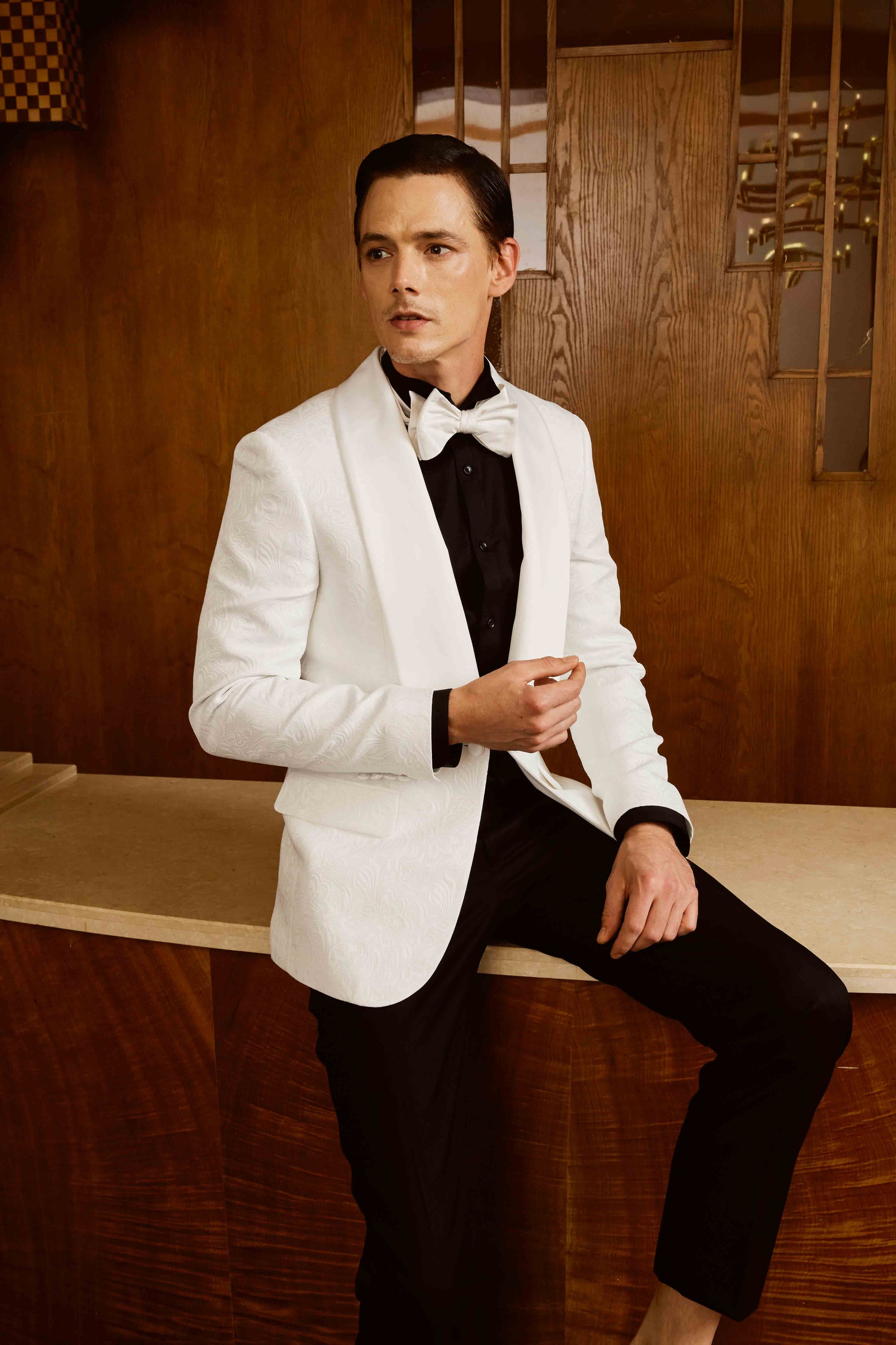 Tuxedo set with customized bow